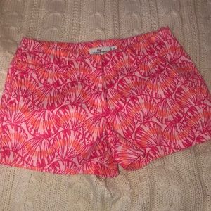 Vineyard Vines shorts